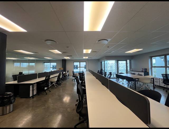 315M² OFFICE TO LET IN ROSEBANK